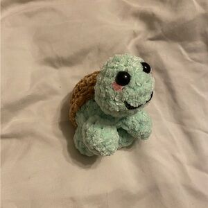 Small plush crochet turtle - Mint Green and Brown
